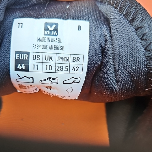 Veja Eco Women's Black Athletic Sneaker Shoes Size 11 US/44 EU - Picture 4 of 17